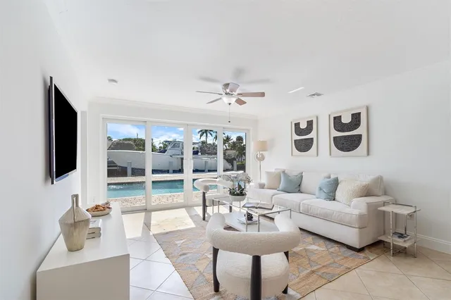 $1,699,000 | 370 Southeast 3rd Court, Pompano Beach, FL 33060