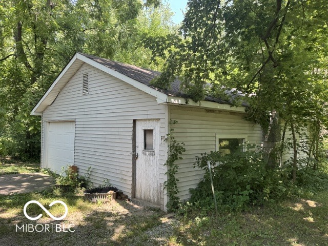 13182 Cyntheanne Road Fishers, IN 46037 - Photo 20 of 21 Gallery Image 20