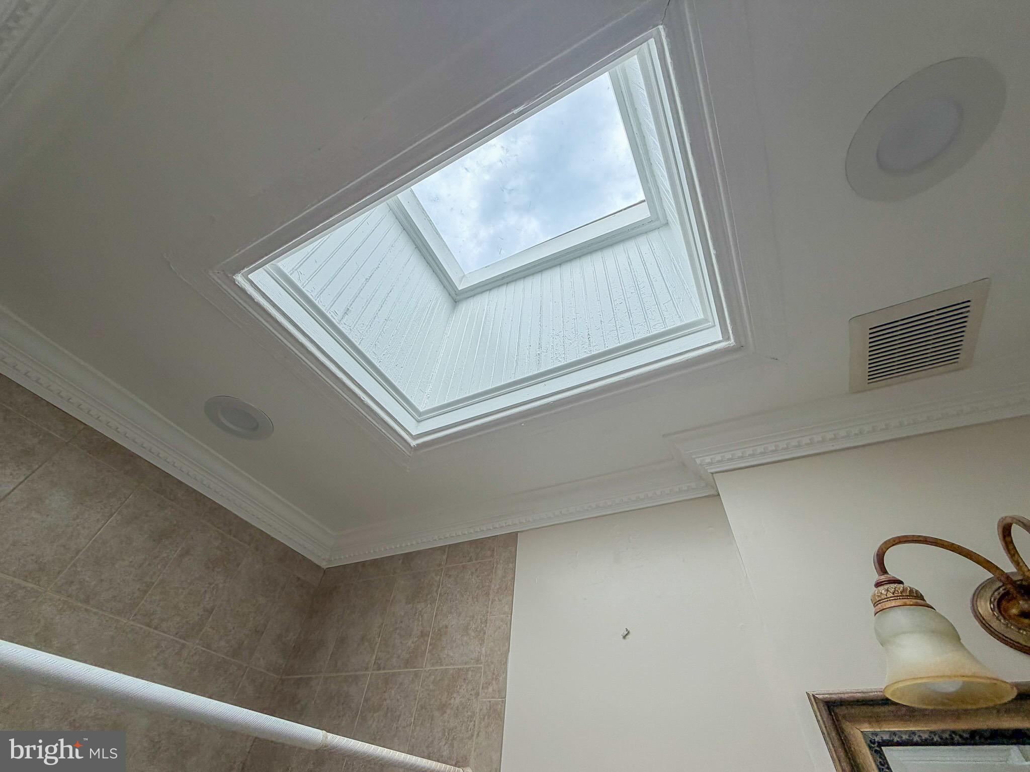 318 11th Street Southeast Washington, DC 20003 - Photo 11 of 15