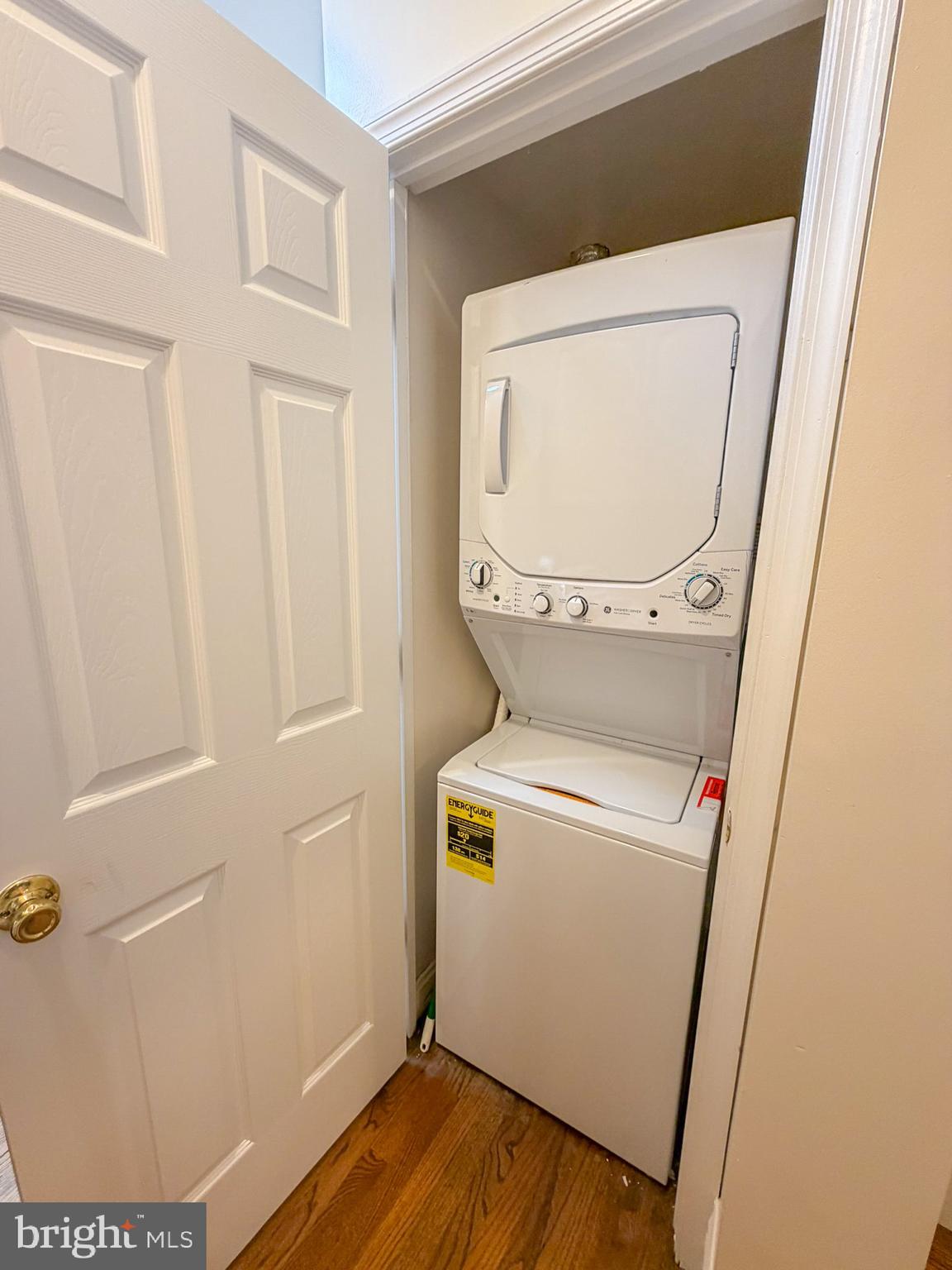 318 11th Street Southeast Washington, DC 20003 - Photo 13 of 15