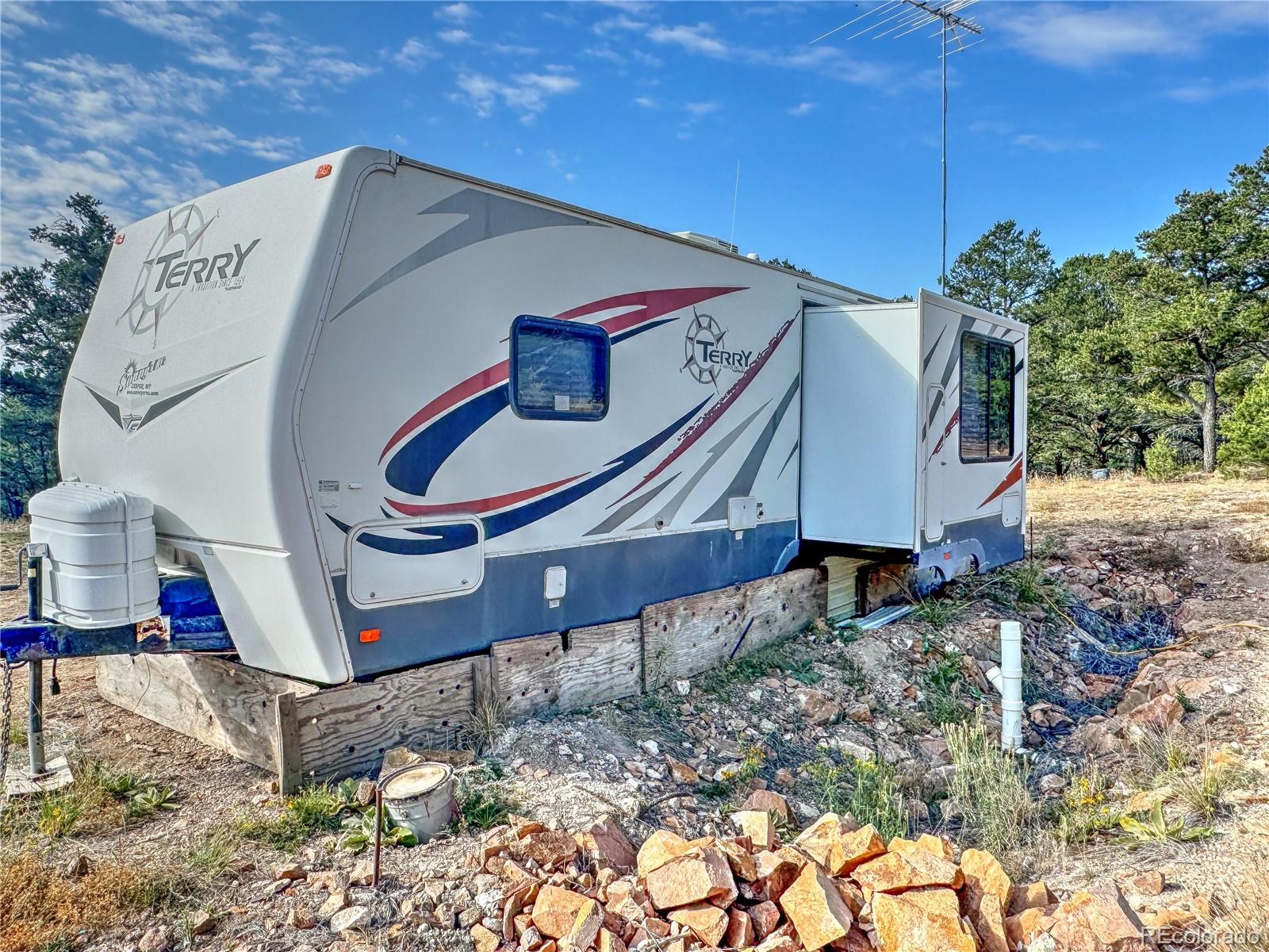 1525 L Path Cotopaxi, CO 81223 - Photo 7 of 28
