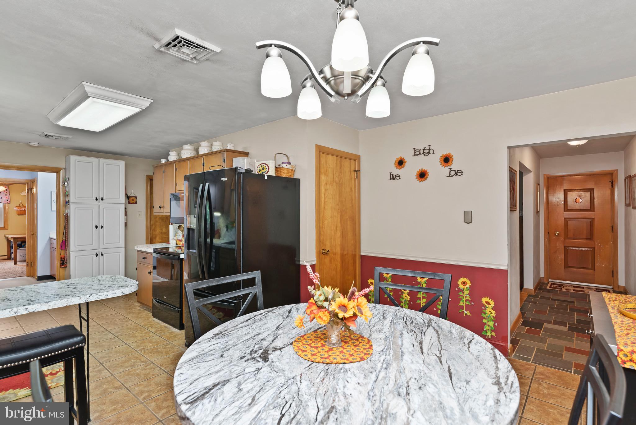 505 South Forge Road Palmyra, PA 17078 - Photo 11 of 33 Gallery Image 11