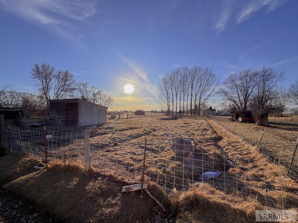 13961 North Hawthorne Road Pocatello, ID 83202 - Photo 20 of 24