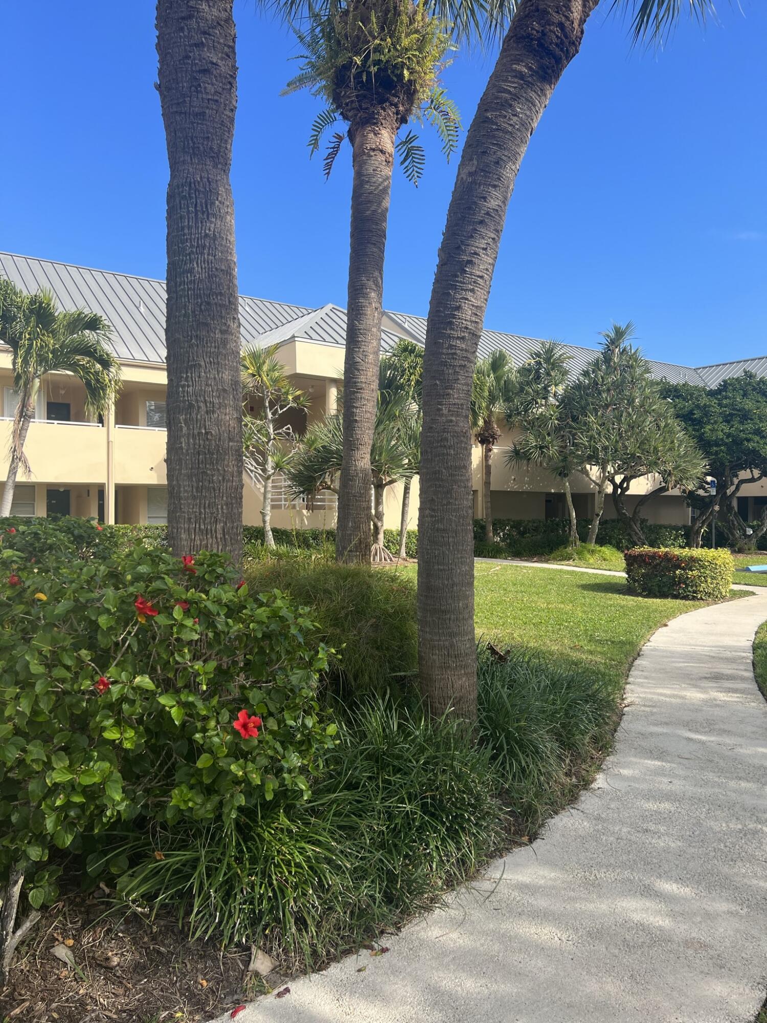 1605 Highway 1, Unit 201M2 Jupiter, FL 33477 - Photo 43 of 47 IMG_0196