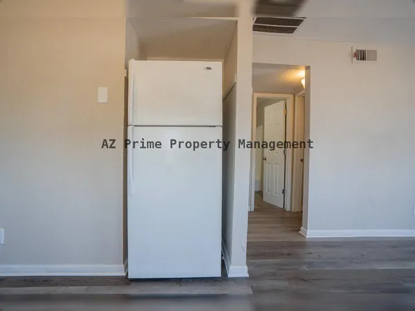 $750 | 9606 North 11th Avenue, Unit 105, Phoenix, AZ 85021