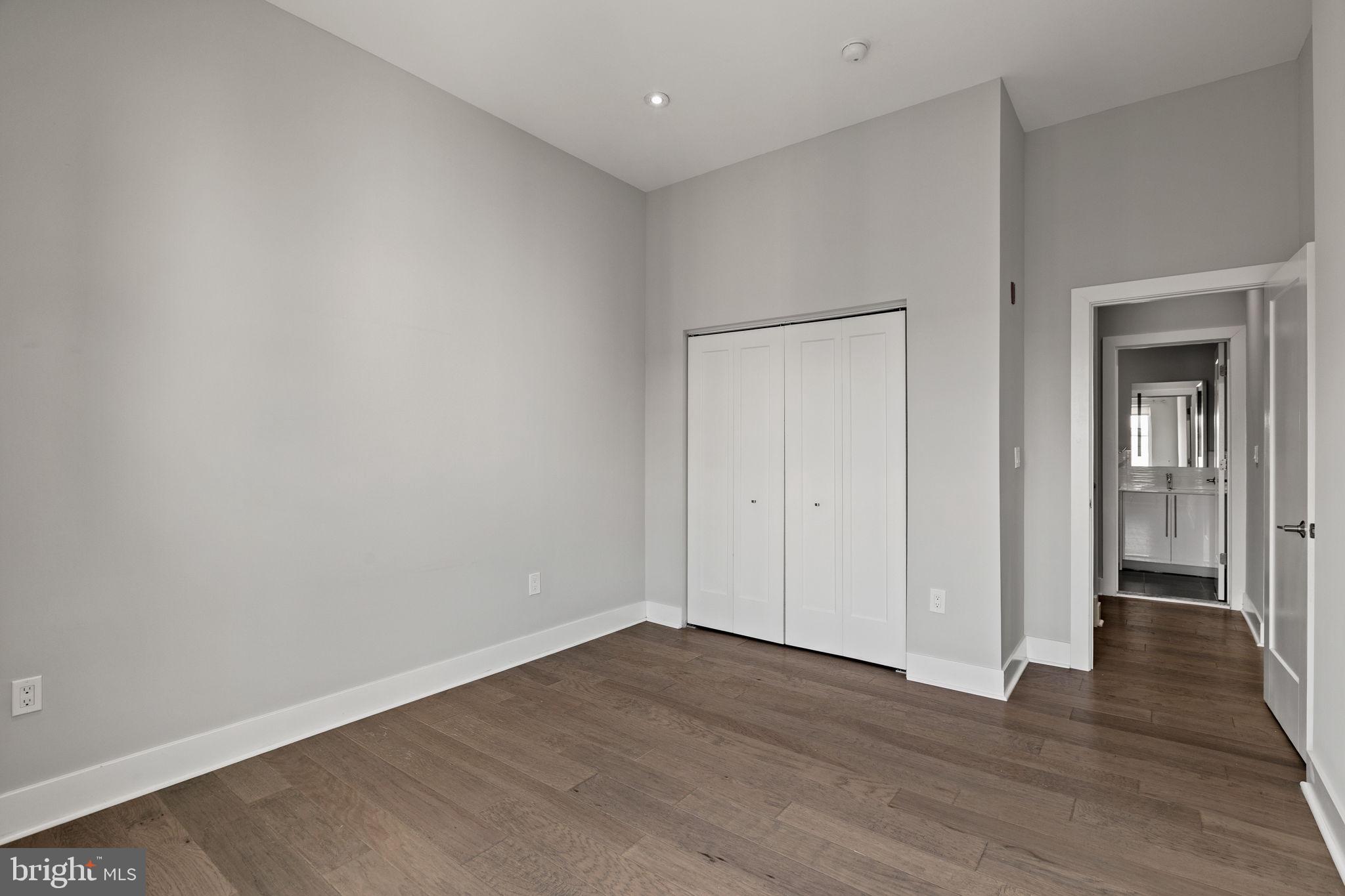 1526-00 Ridge Avenue, Unit 5 Philadelphia, PA 19130 - Photo 22 of 41 BEDROOM 2
