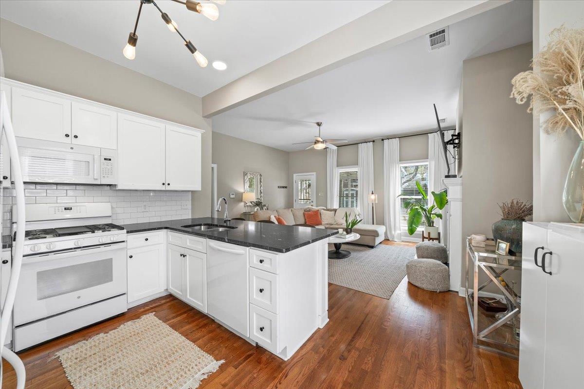 348 North McNeil Street Memphis, TN 38112 - Photo 12 of 35