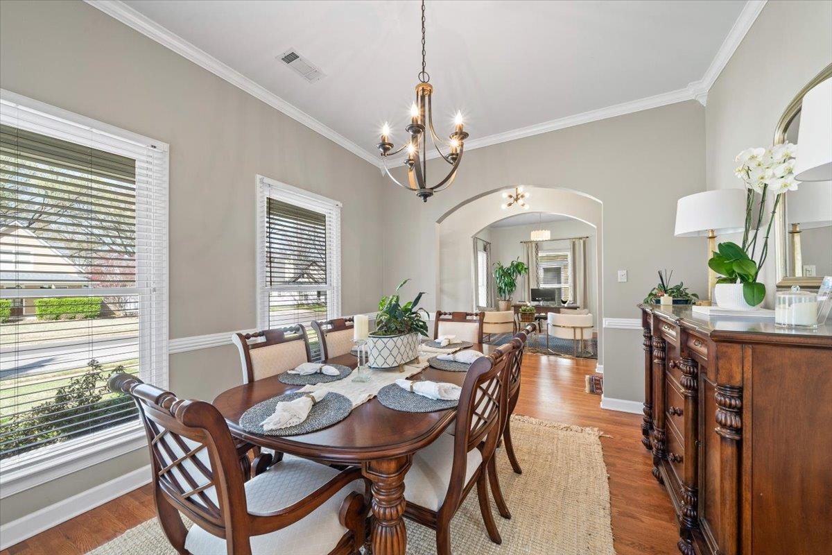 348 North McNeil Street Memphis, TN 38112 - Photo 8 of 35