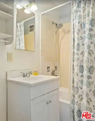 $8,950,000 | 180 Holly Avenue, Carpinteria, CA 93013