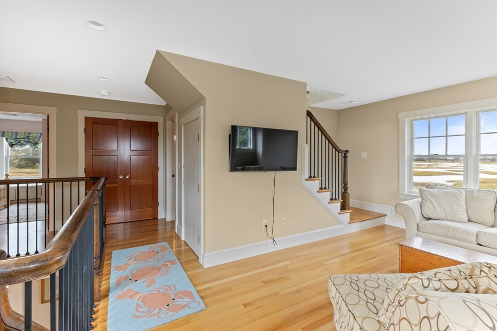11 Georges Rock Road Sandwich, MA 02563 - Photo 25 of 38 Gallery Image 25