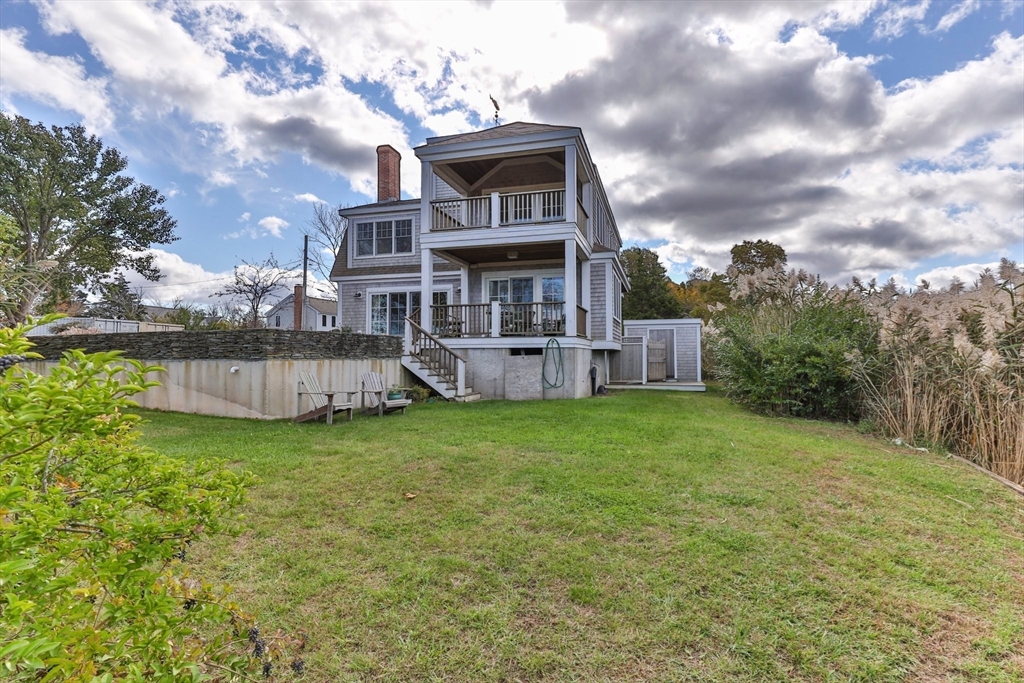 11 Georges Rock Road Sandwich, MA 02563 - Photo 3 of 38 Gallery Image 3