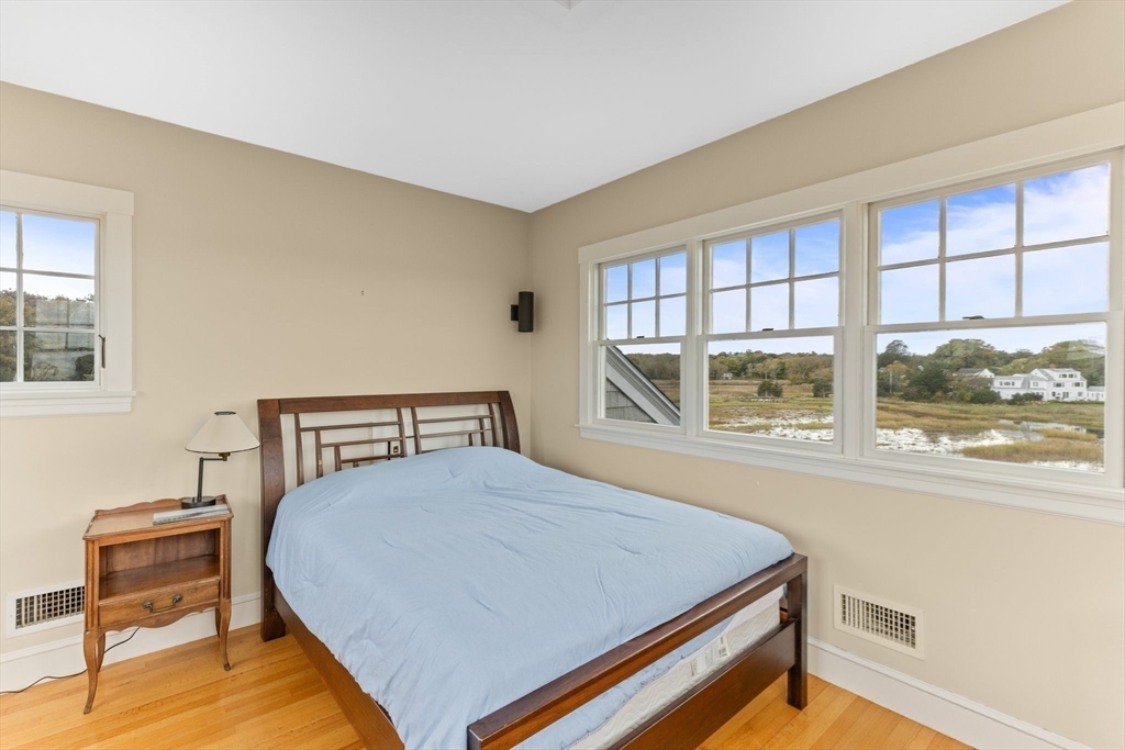 11 Georges Rock Road Sandwich, MA 02563 - Photo 36 of 38 Gallery Image 36