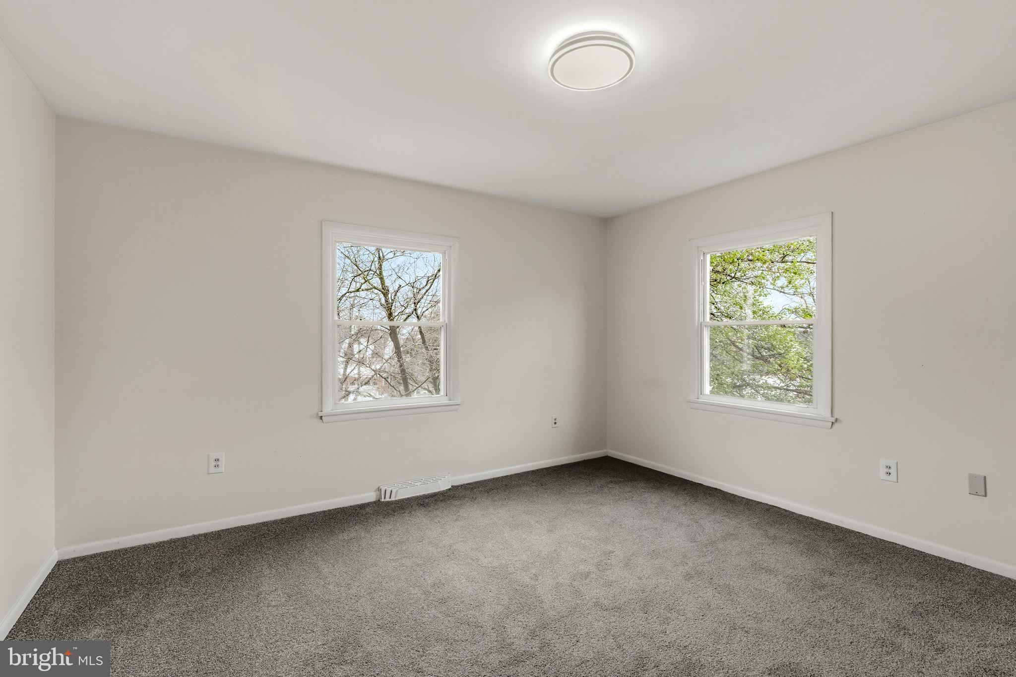 2301 Edgewood Road Harrisburg, PA 17104 - Photo 27 of 63