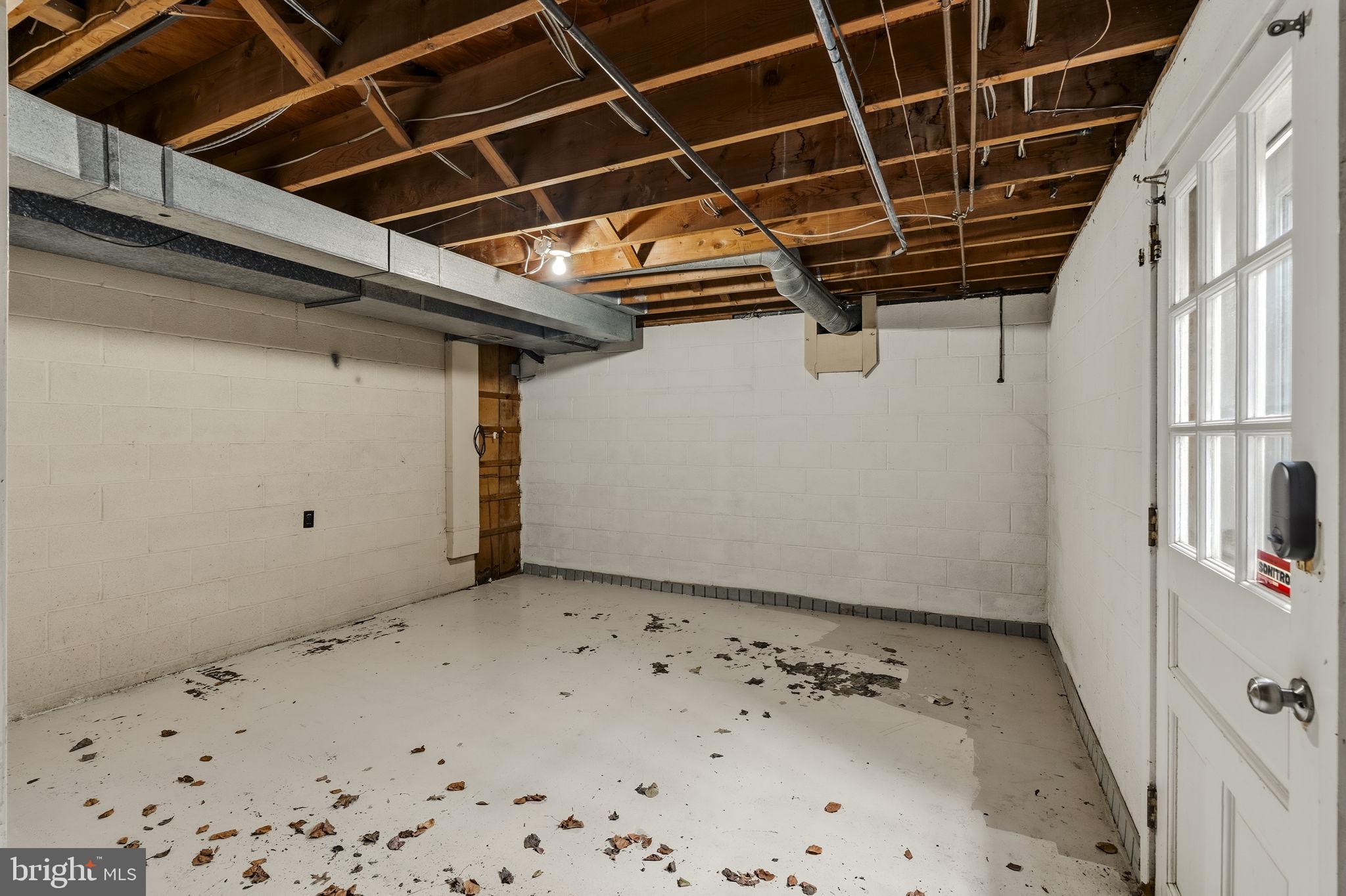 2301 Edgewood Road Harrisburg, PA 17104 - Photo 33 of 63