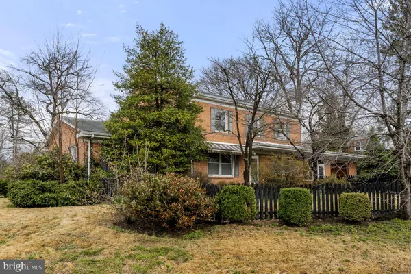 $385,000 | 2301 Edgewood Road, Harrisburg, PA 17104