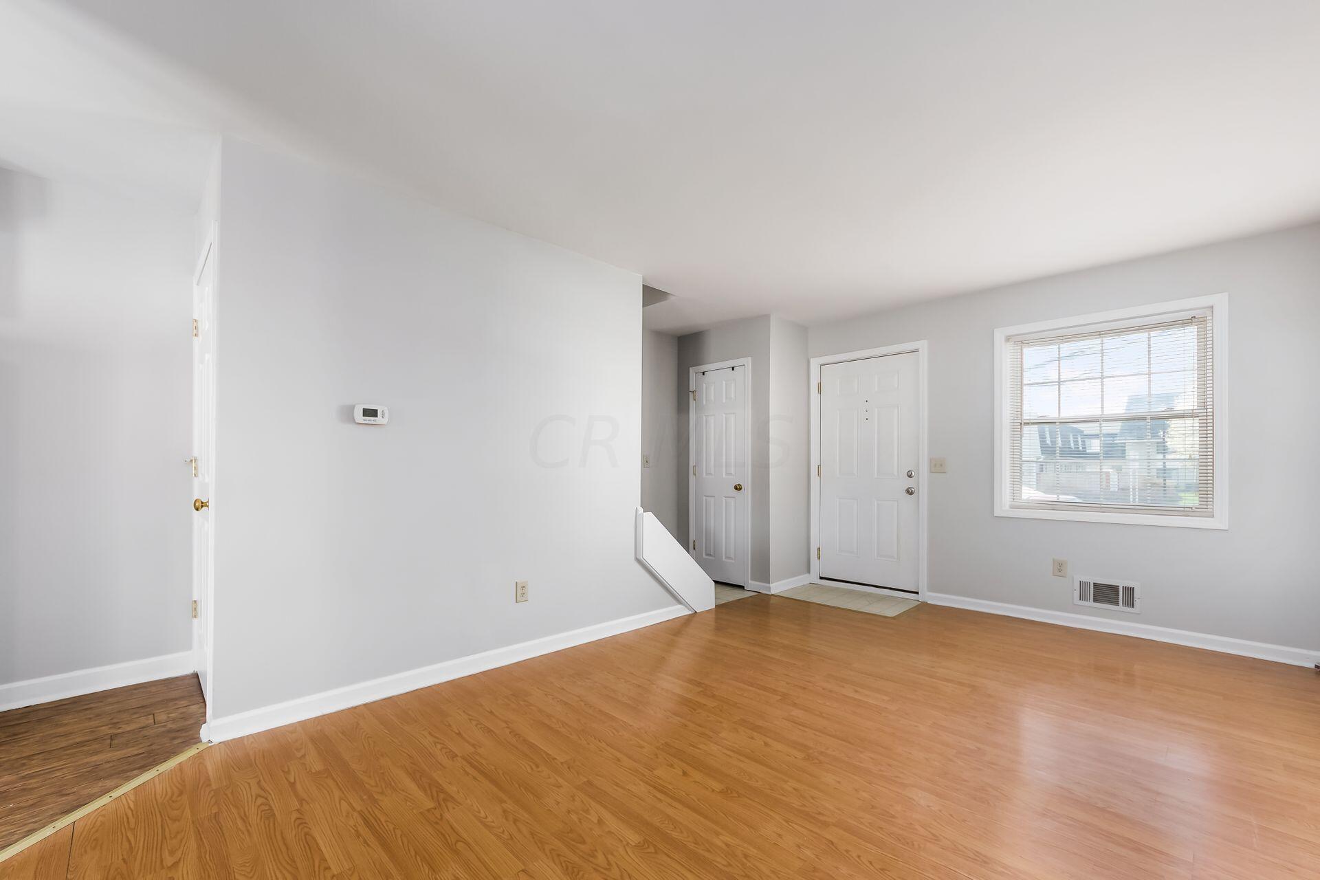 5690 Beechcroft Road, Unit A Columbus, OH 43229 - Photo 3 of 13 Gallery Image 3