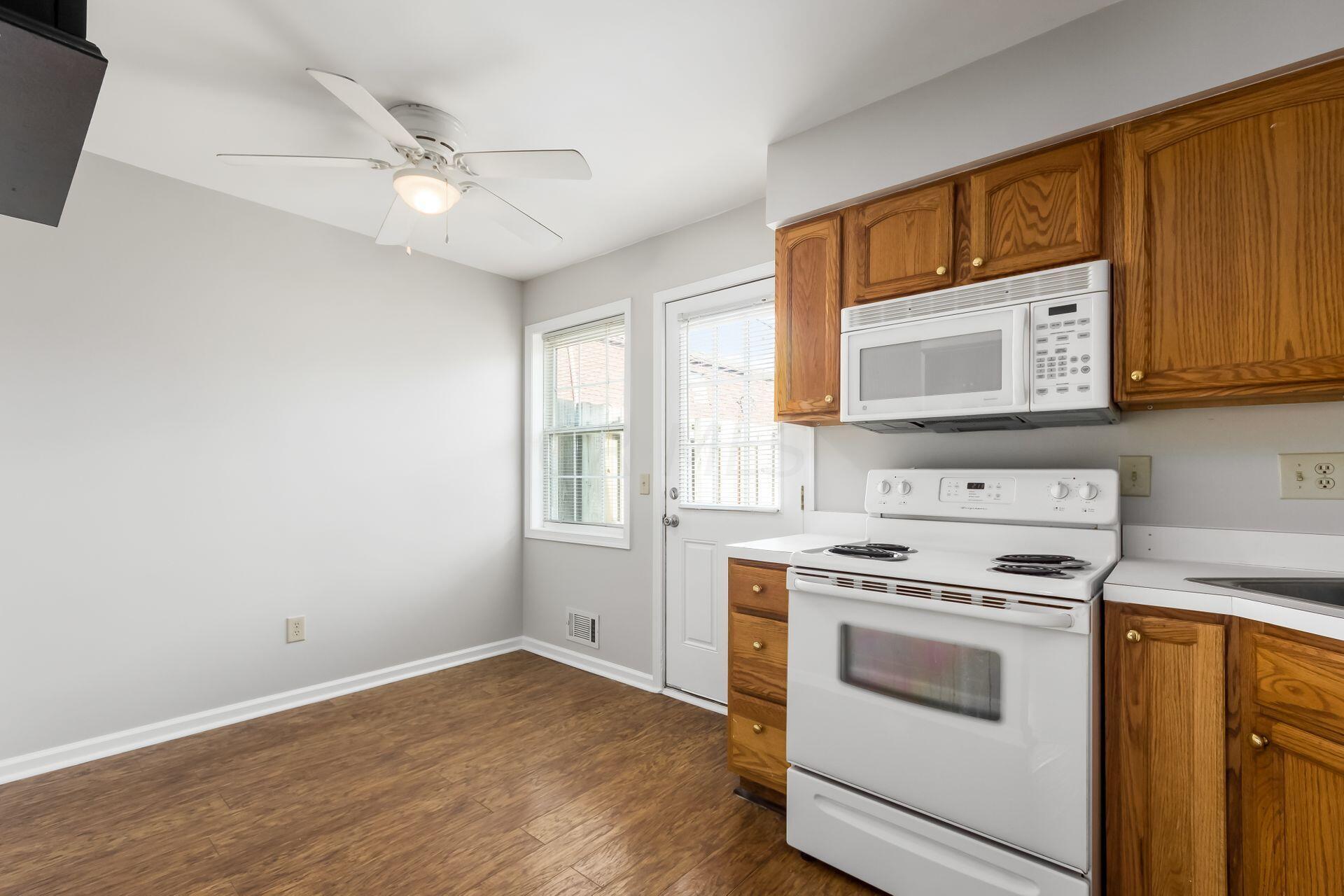 5690 Beechcroft Road, Unit A Columbus, OH 43229 - Photo 6 of 13 Gallery Image 6