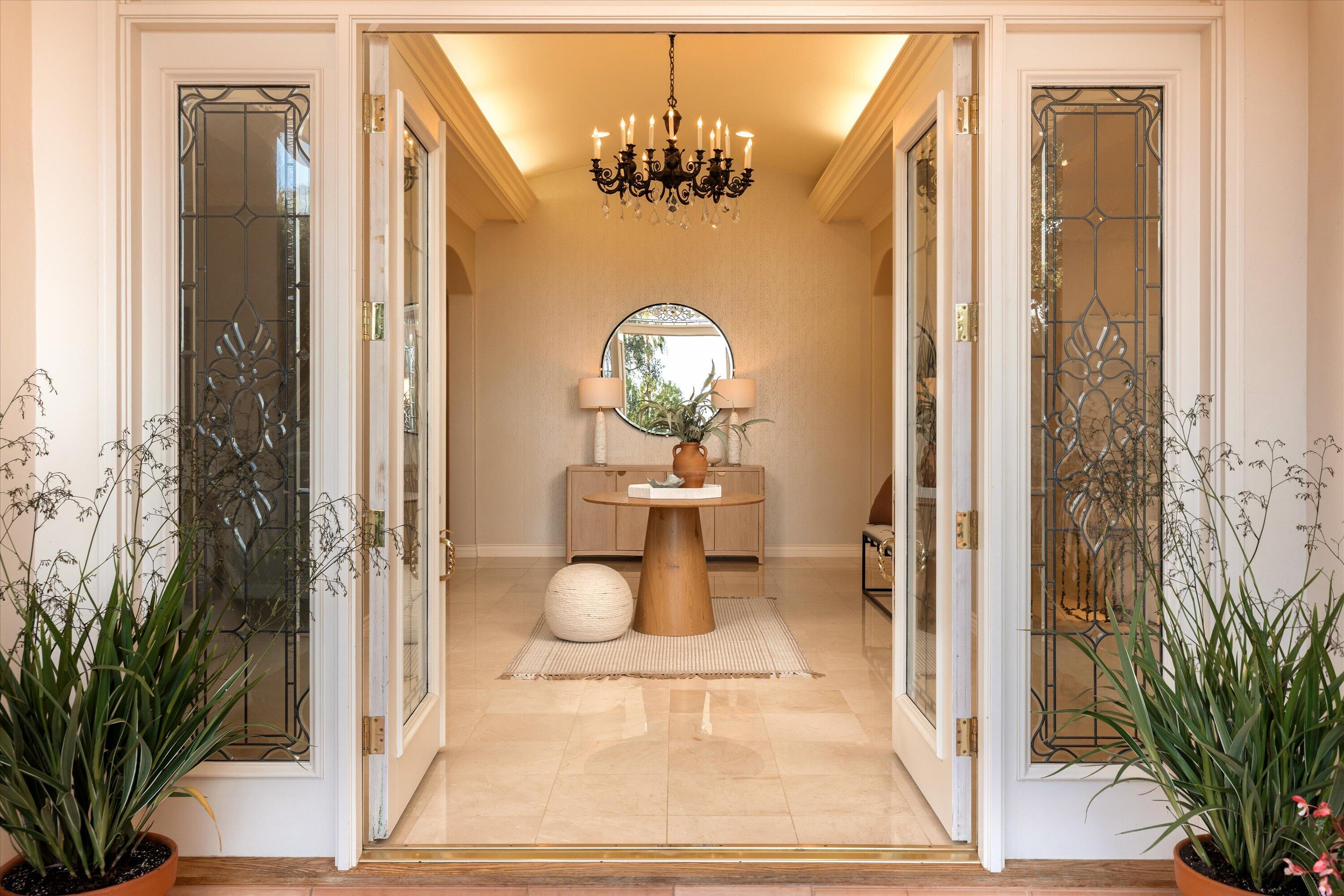450 El Cielito Road Santa Barbara, CA 93105 - Photo 4 of 30 Entrance