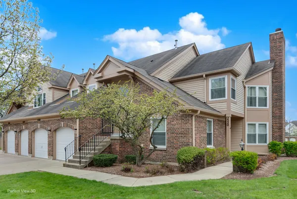 $380,000 | 2530 Live Oak Lane, Buffalo Grove, IL 60089