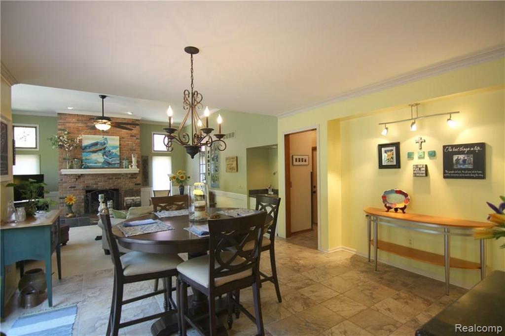 2506 Ulster Road Rochester Hills, MI 48309 - Photo 14 of 34