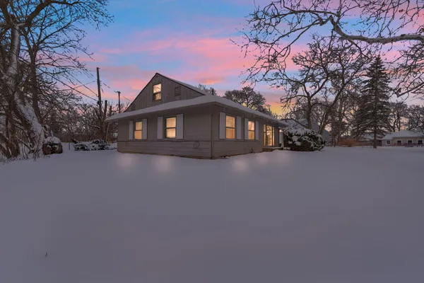 $300,000 | 2310 Pinecrest Avenue, Ann Arbor, MI 48104
