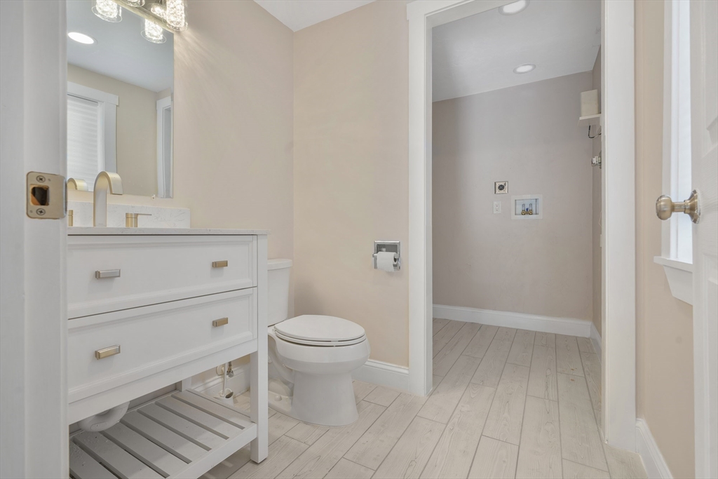 10 13th Street Wareham, MA 02558 - Photo 15 of 28