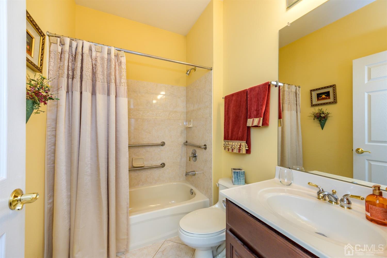 8 Renaissance Boulevard Somerset, NJ 08873 - Photo 19 of 36 Gallery Image 19