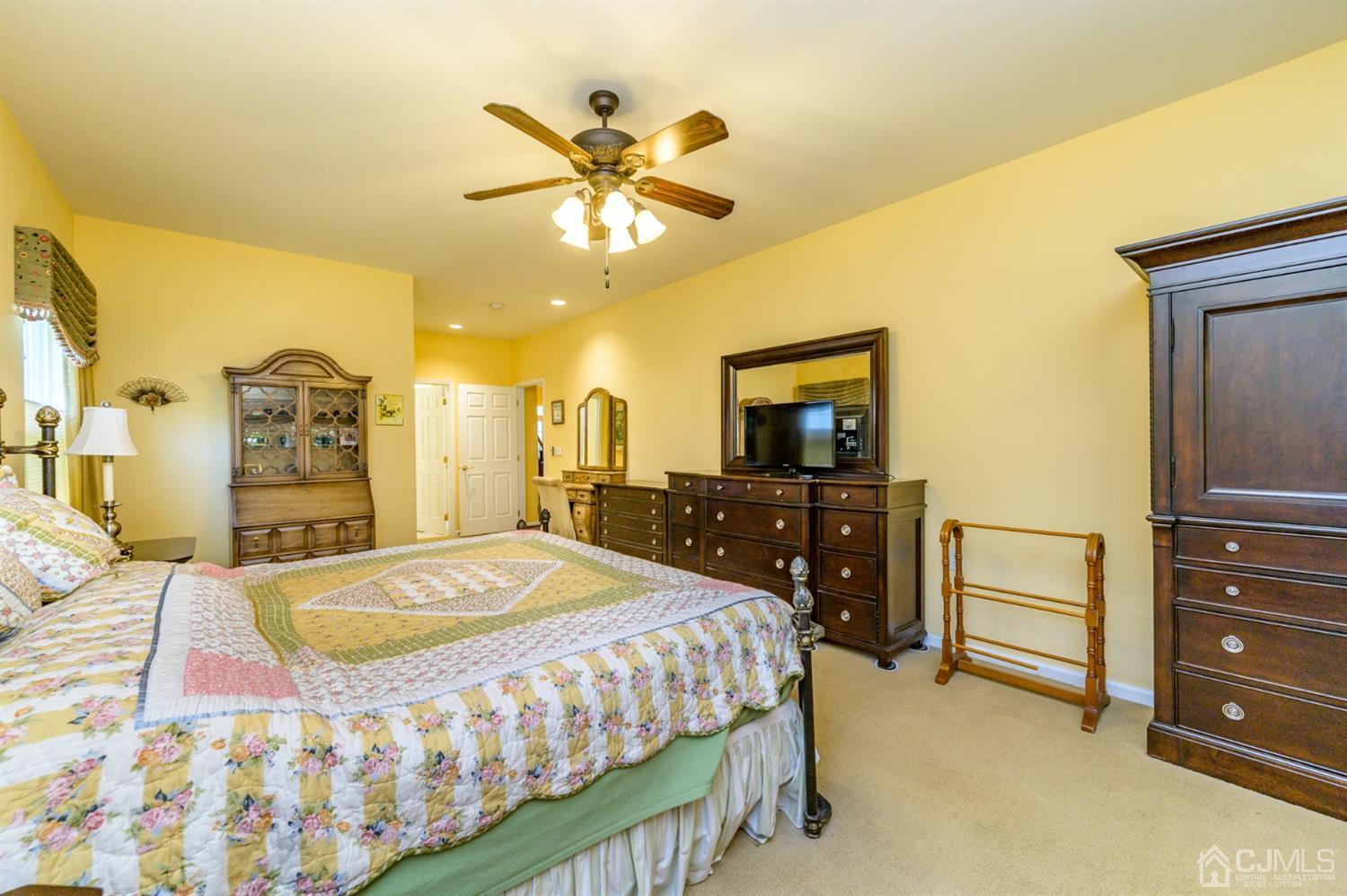 8 Renaissance Boulevard Somerset, NJ 08873 - Photo 23 of 36 Gallery Image 23