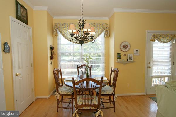 802 Highland Ridge Avenue Gaithersburg, MD 20878 - Photo 13 of 24 Kitchen