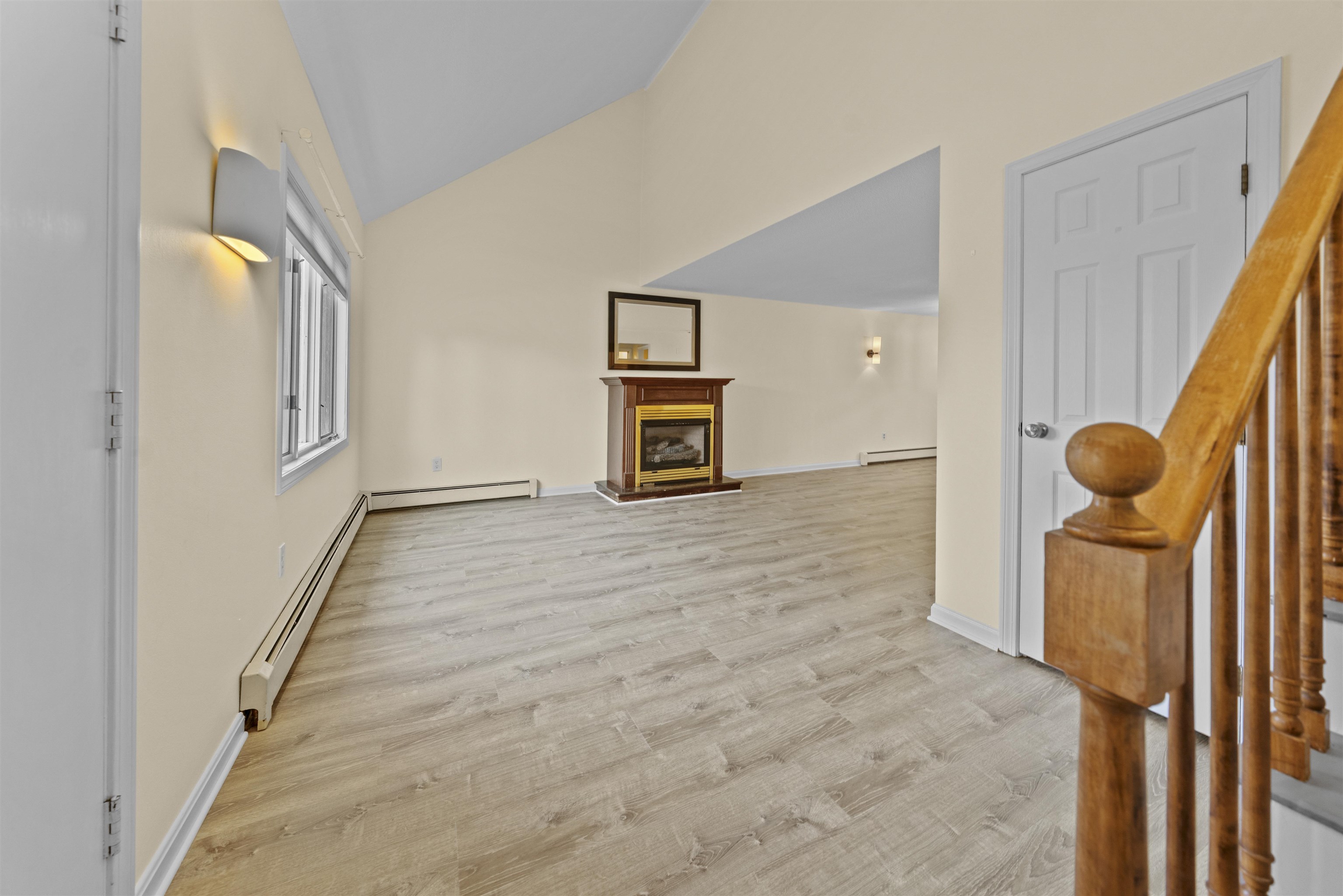 57 A Dale Road Hooksett, NH 03106 - Photo 4 of 24