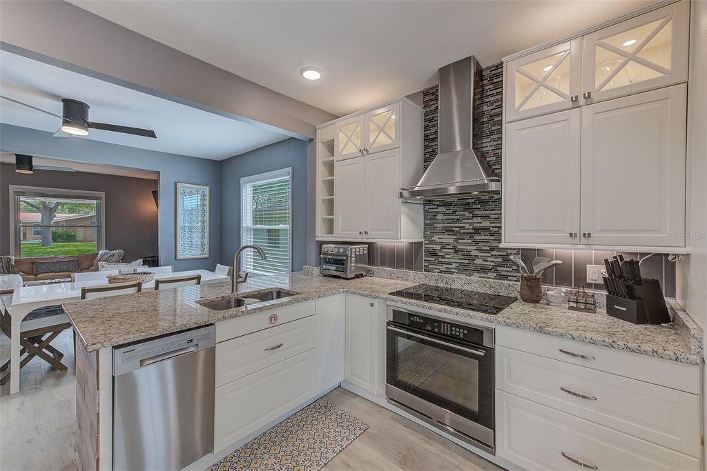 661 Ridge Road Southwest Largo, FL 33770 - Photo 11 of 50 Gallery Image 11