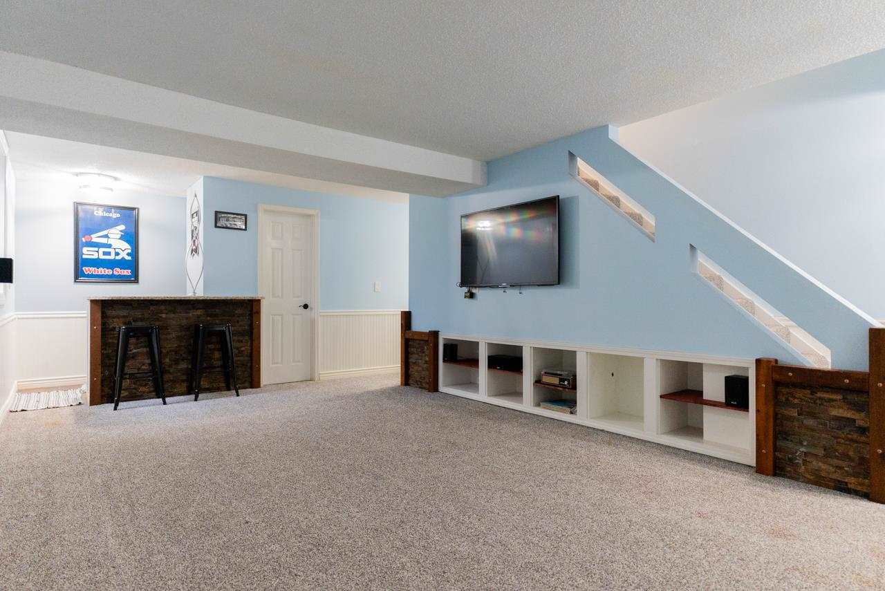 1941 Holiday Road Coralville, IA 52241 - Photo 18 of 21 Gallery Image 18