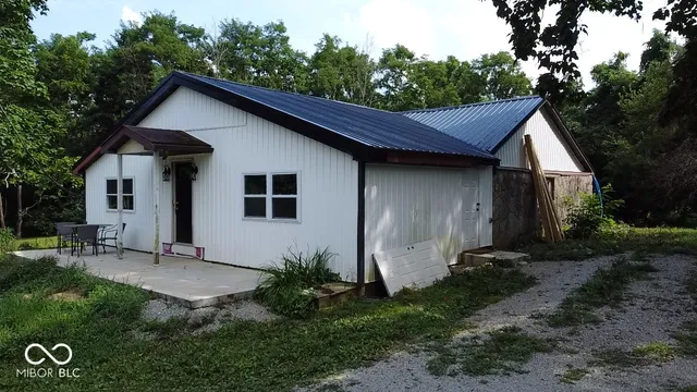 $150,000 | 25146 Sanes Creek Road, Laurel, IN 47024