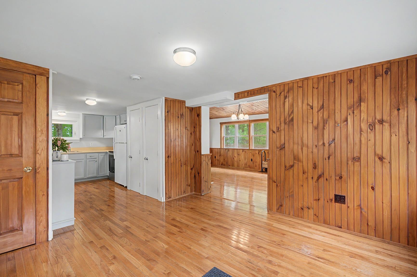 46 Wilmot Center Road New London, NH 03257 - Photo 11 of 57