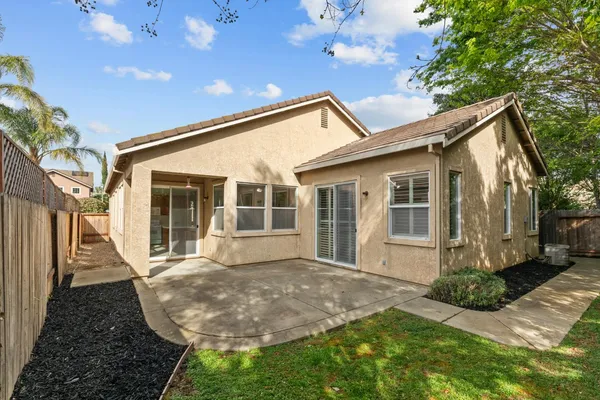 $550,000 | 15 Jorgi Court, Sacramento, CA 95833