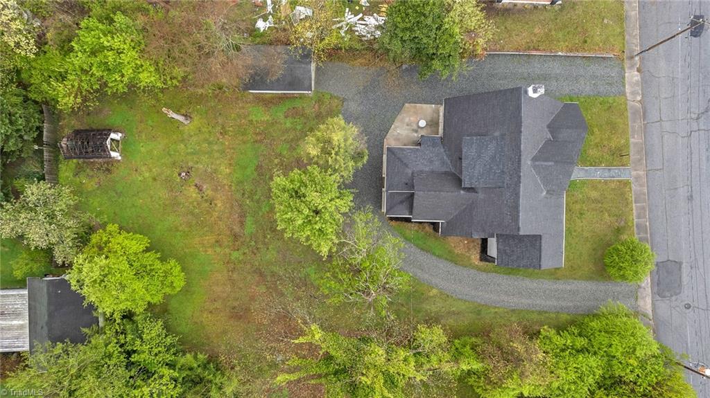 209 Spring Street Thomasville, NC 27360 - Photo 29 of 29