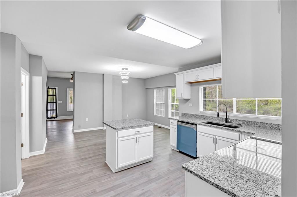 209 Spring Street Thomasville, NC 27360 - Photo 7 of 29