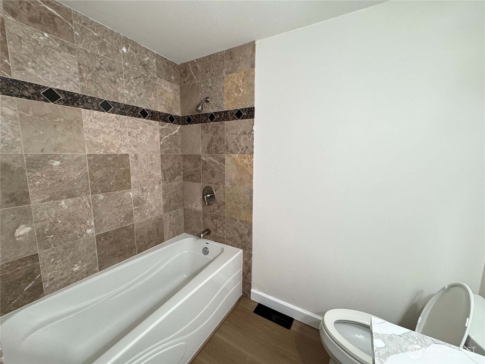 807 Grimes Road Bothell, WA 98012 - Photo 14 of 26