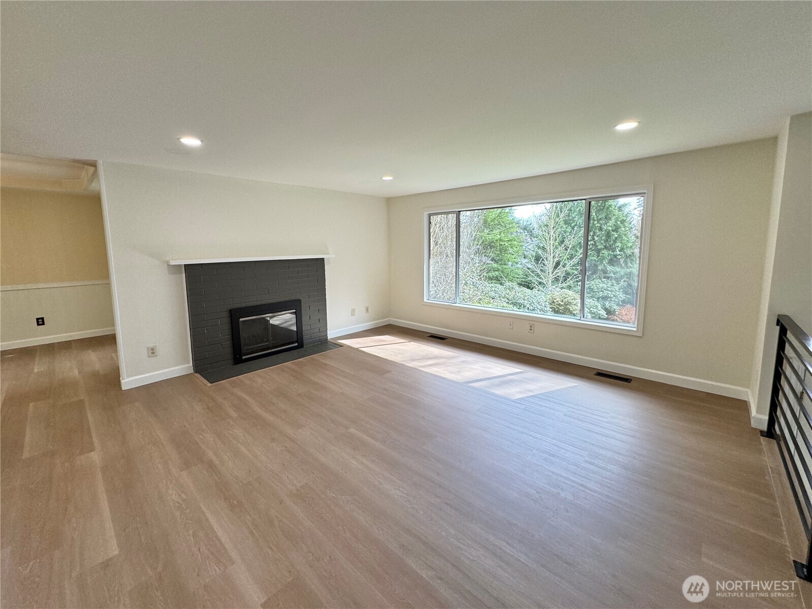 807 Grimes Road Bothell, WA 98012 - Photo 3 of 26