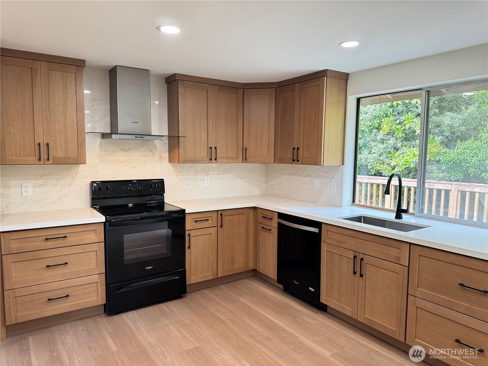 807 Grimes Road Bothell, WA 98012 - Photo 4 of 26