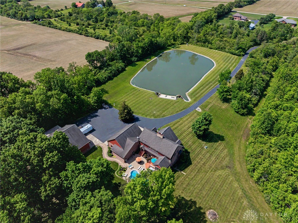 5090 Ross Road Tipp City, OH 45371 - Photo 4 of 64
