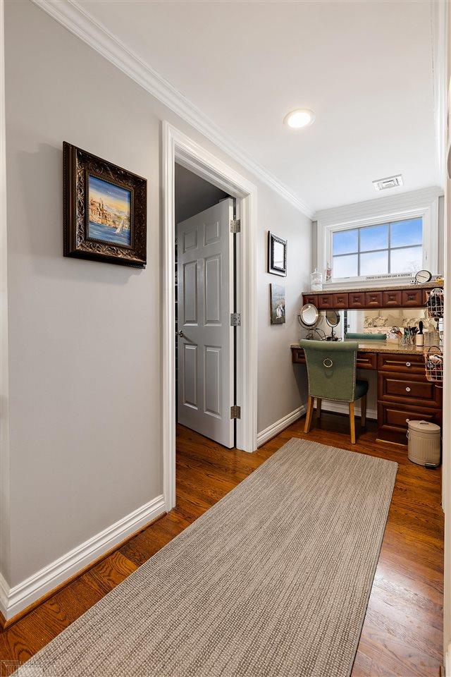 54 North Deeplands Road Grosse Pointe, MI 48236 - Photo 38 of 76 50065569-37.JPG