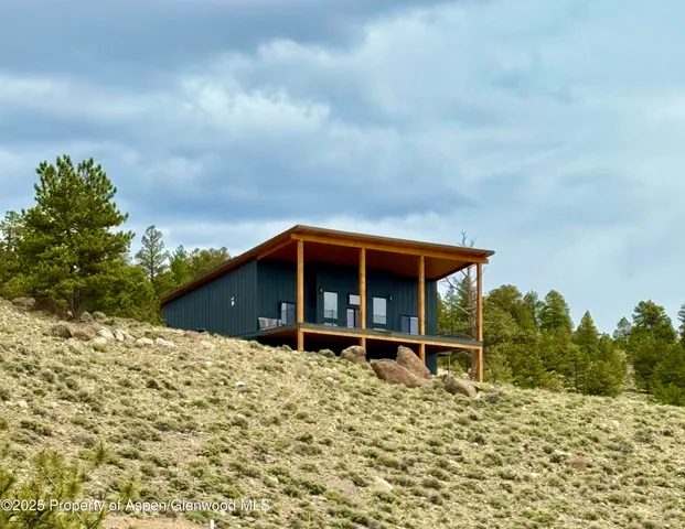 $2,490,000 | 275 Rainbow Drive, Twin Lakes, CO 81251