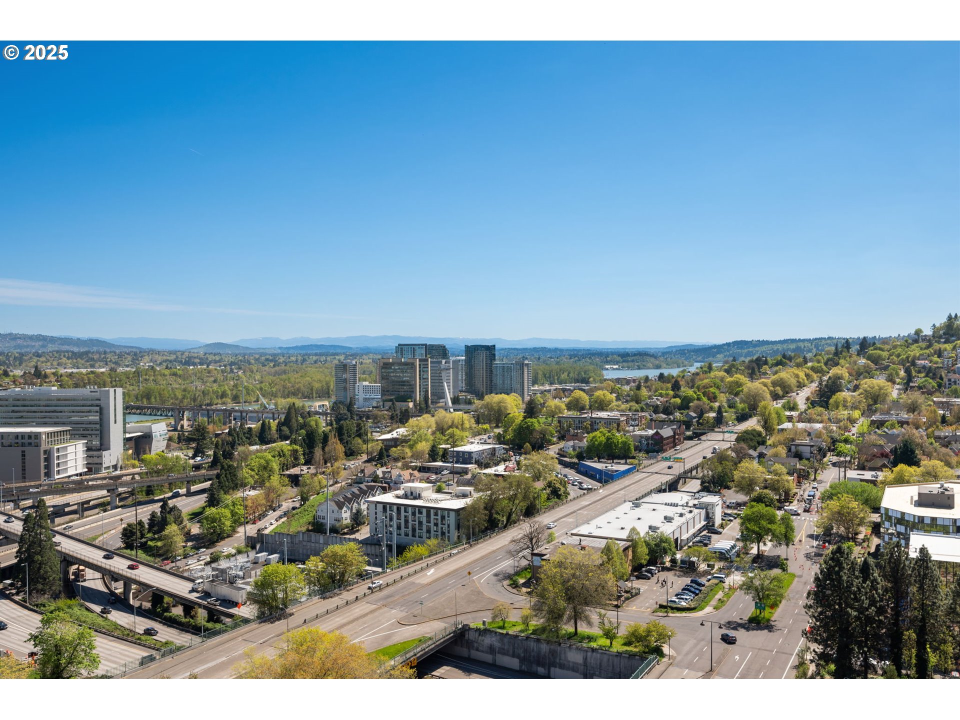 2221 Southwest 1st Avenue, Unit 2225 Portland, OR 97201 - Photo 17 of 47 a view of a city