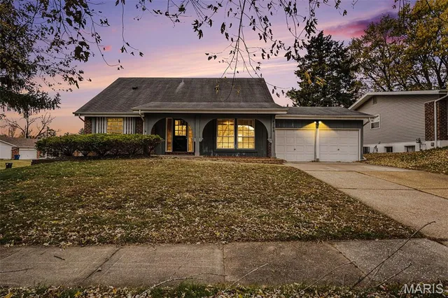 $240,000 | 4398 Varano Drive, Florissant, MO 63033