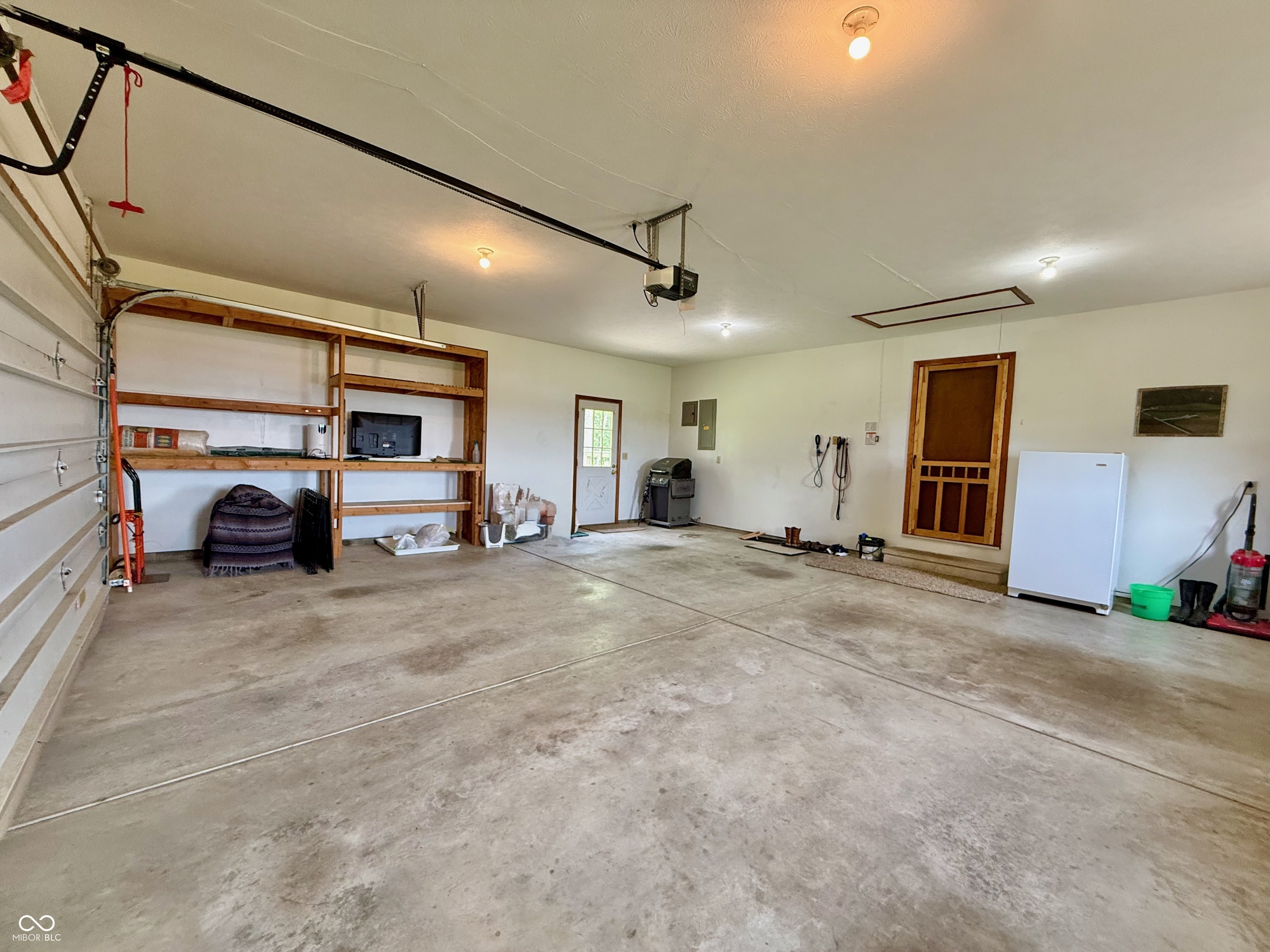 12901 South 550 West Columbus, IN 47201 - Photo 41 of 54