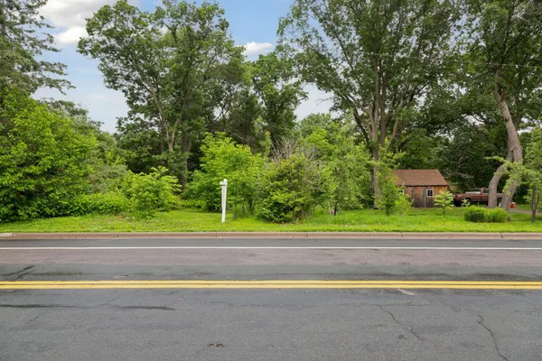 $125,000 | 2705 Hillview Road, Mounds View, MN 55112