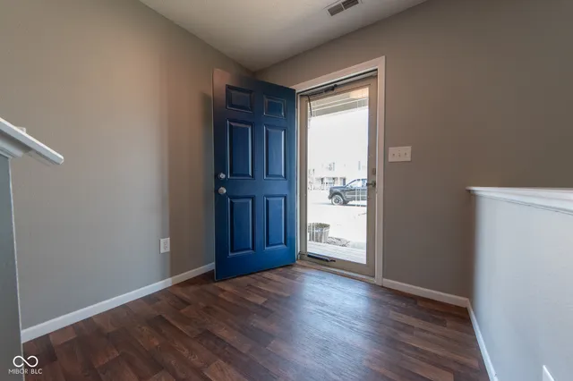 $329,000 | 3244 Rolling Hill Drive, Columbus, IN 47201