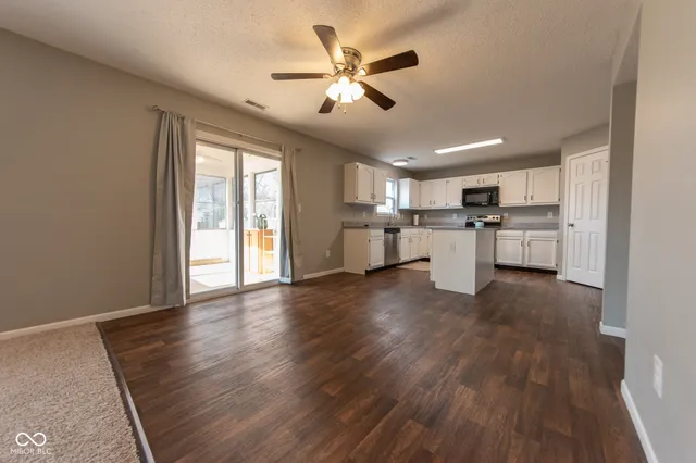 $329,000 | 3244 Rolling Hill Drive, Columbus, IN 47201