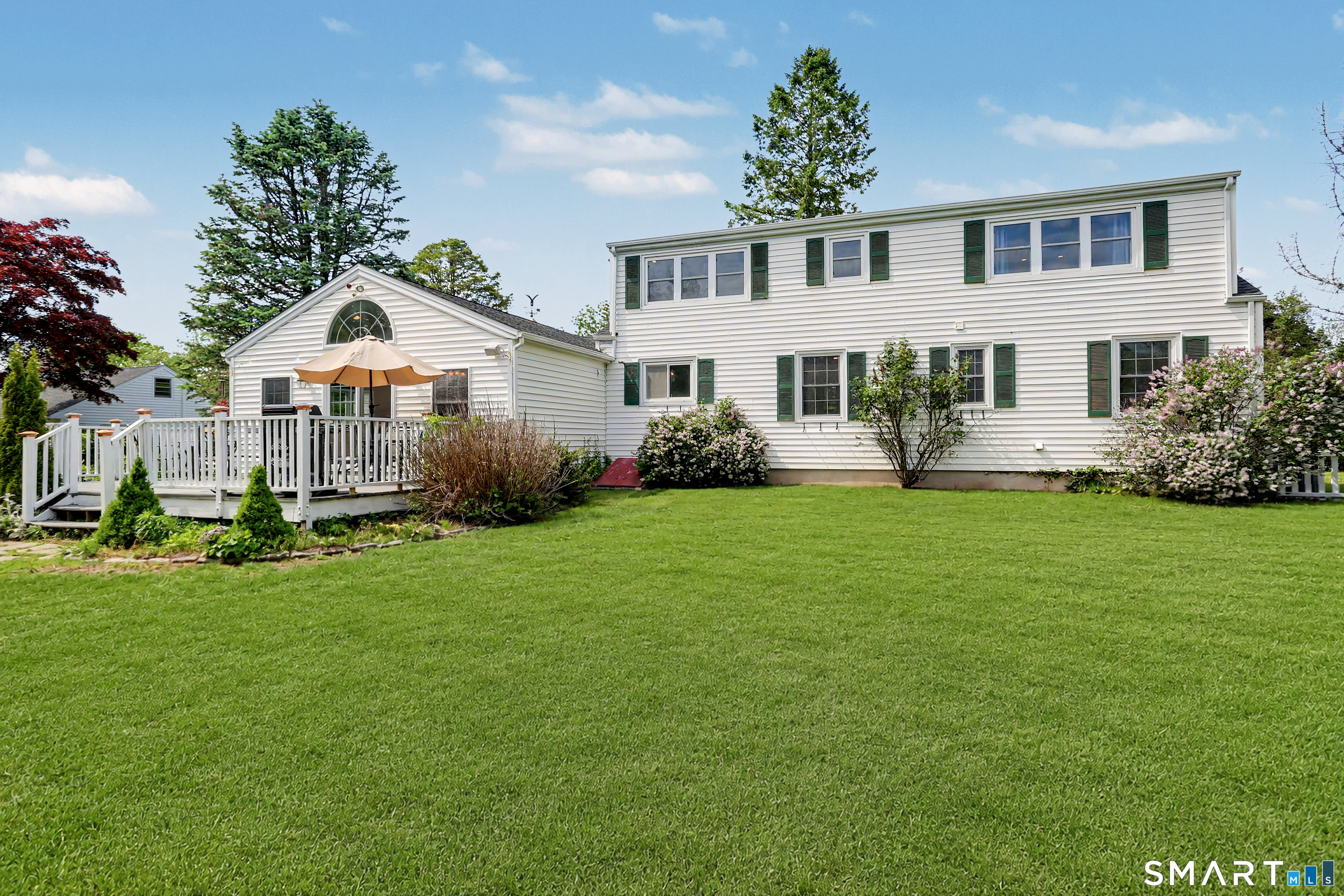 97 Ridgeview Avenue Trumbull, CT 06611 - Photo 31 of 34